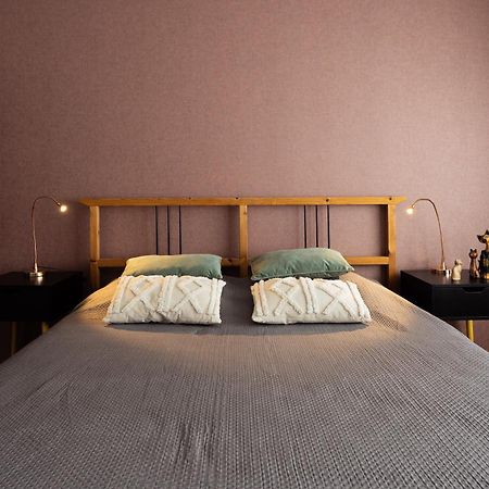 Large Two Bedroom Family App - Free Parking Ljubljana Ngoại thất bức ảnh
